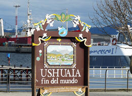 Cartel del Fin del Mundo - Puerto de Ushuaia