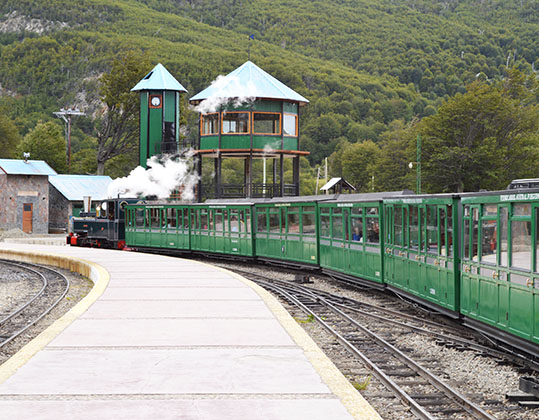 Partida del tren desde la estación